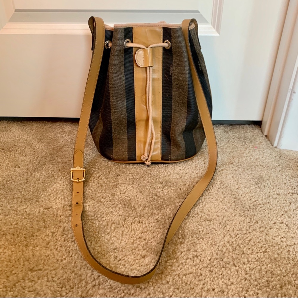 Authentic Vintage Fendi Bucket crossbody bag
